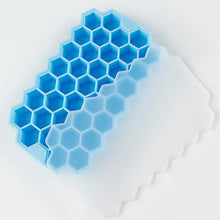 Load image into Gallery viewer, 37 Cavity Honeycomb Ice Cube Trays Reusable Silicone Ice Cube Mold BPA Free Ice Maker with Removable Lids