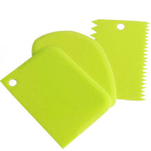 Load image into Gallery viewer, 3 Pcs Baking Pastry Cream Scraper Teeth Edge DIY Scraper Cake Decorating Fondant Pastry Cutters Baking Spatulas Cake Tools