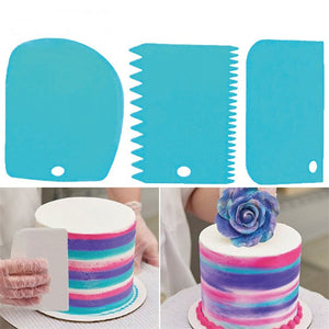 3 Pcs Baking Pastry Cream Scraper Teeth Edge DIY Scraper Cake Decorating Fondant Pastry Cutters Baking Spatulas Cake Tools